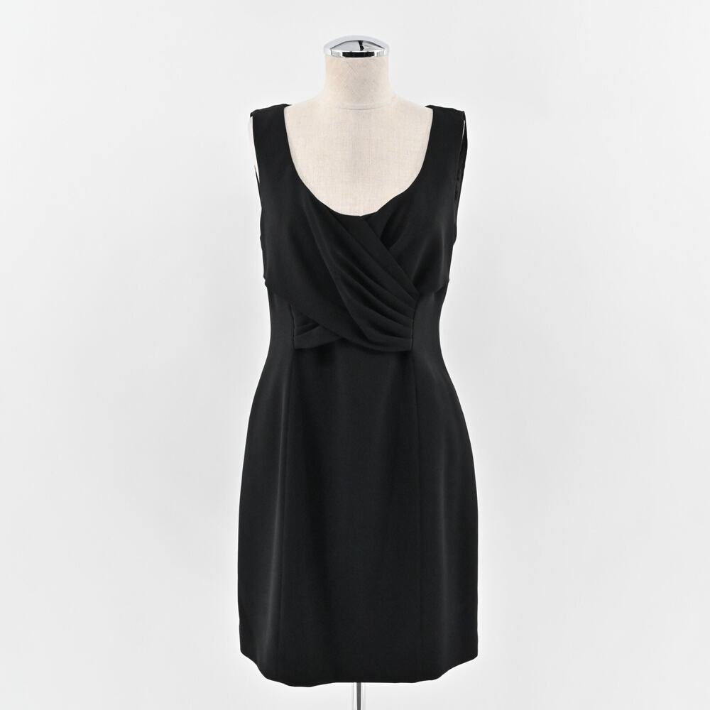 ELIE TAHARI Dress Size 8 Black Scoop Neck Pleated‎ Front Detail Sleeveless Mini